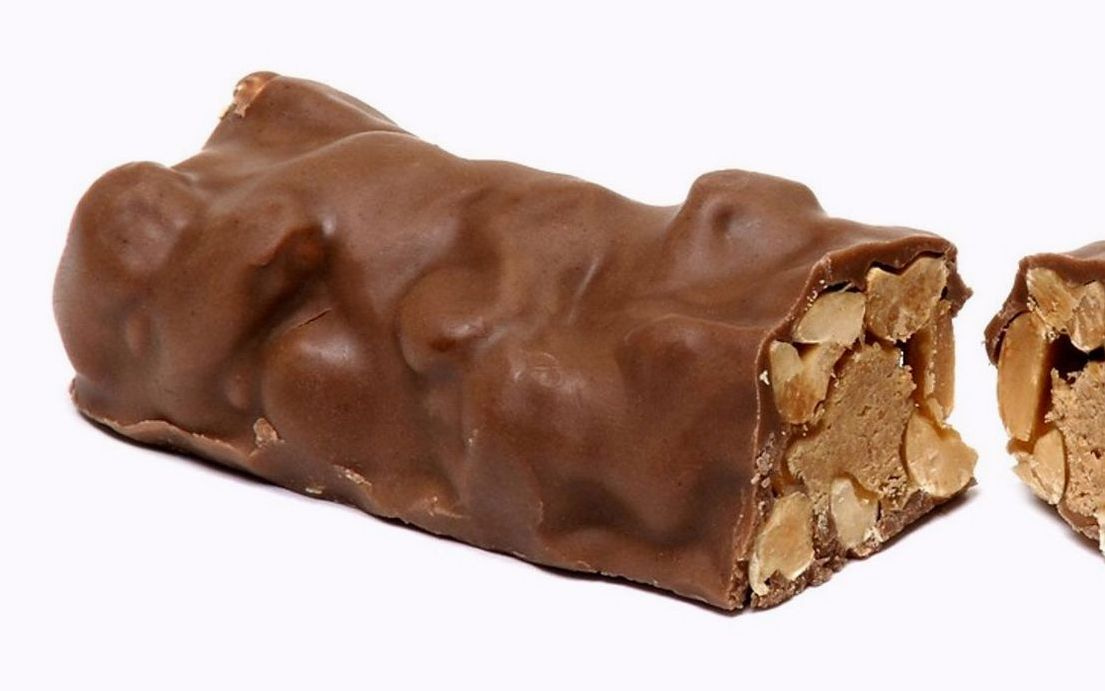 Tabakta sıcak çikolatalı bonbon